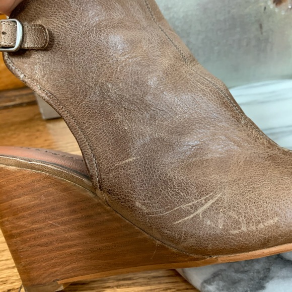 Lucky Brand | Open Toe Heels - Picture 7 of 11